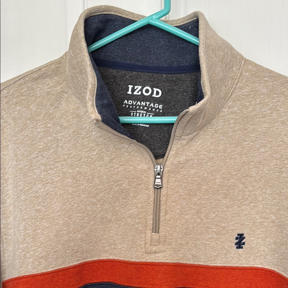 IZOD Men's Beige and Navy Sweater - Picture 4 of 7
